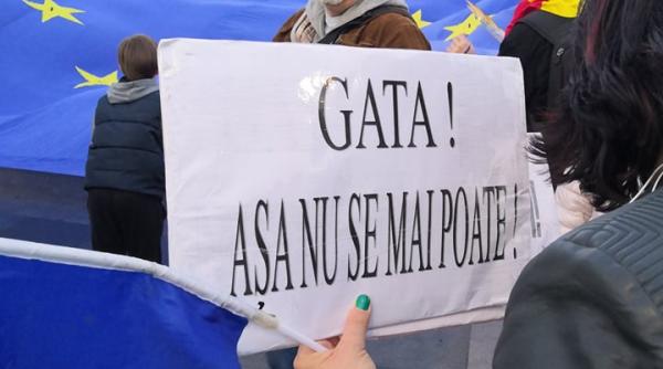 Silvicultorii ies în stradă: PROTEST masiv, azi, în fața Guvernului