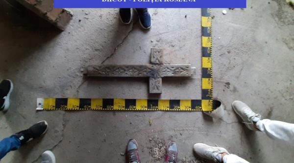 O elevă ROMÂNCĂ, VICTIMA unor SATANIȘTI: „I-a băut sângele şi i-a înfipt cioburi în palme” (FOTO)