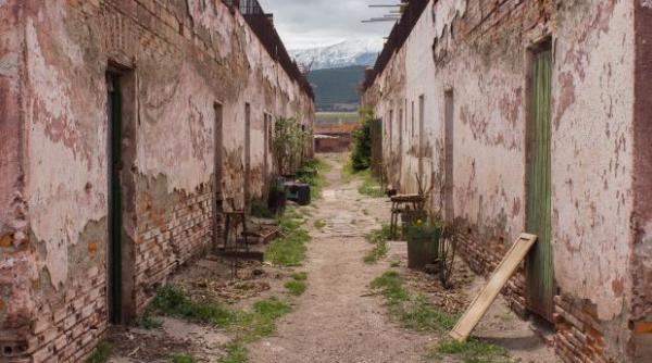 Satul din Gorj „mutat“ în Diaspora: Peste 80% de locuitori din Ruget muncesc în străinătate