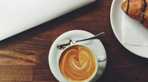 Cât de importantă este cafeaua pentru ROMÂNI? STUDIU surprinzător