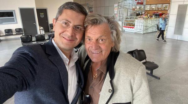 Dan Barna, ÎNTÂLNIRE - SURPRIZĂ cu Florin Piersic. Cine a cerut AUTOGRAF