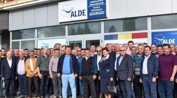 Lovitură pentru Dăncilă: Un lider ALDE anunță că o întreagă ORGANIZAȚIE îl votează pe Iohannis