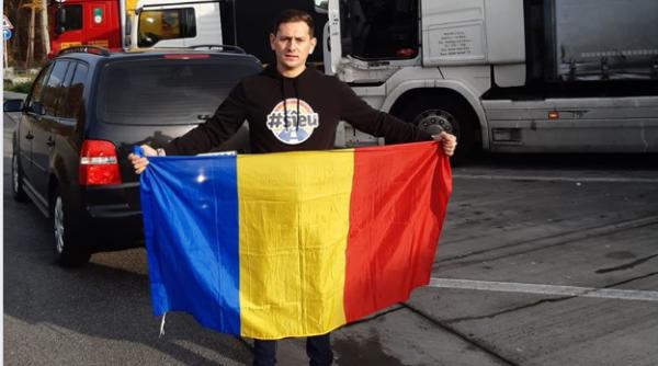 Gest IMPRESIONANT: Un român bate parcările din Germania și duce șoferii de TIR la vot cu mașina personală