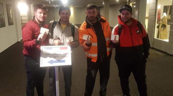 BELGIA. Un român îi „RĂPEȘTE“ pe șoferii români de TIR și îi duce pe „ĂȘTIA“ LA VOT cu „ambulanța gri“