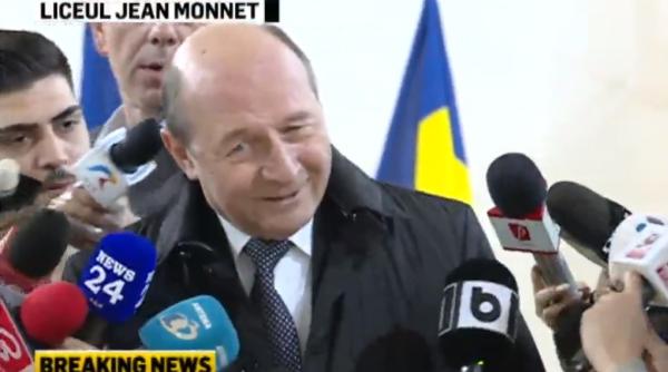 Traian Băsescu, mesaj cu tâlc în care spune cu cine a votat în turul doi