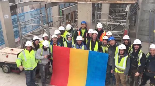 Anglia. Un grup de muncitori ROMÂNI au transmis un MESAJ EMOȚIONANT de Ziua Națională