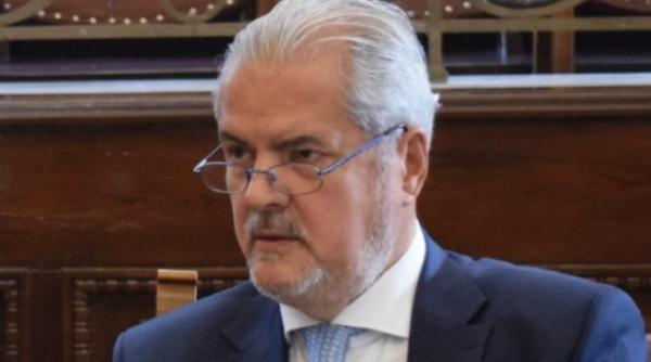 Adrian Năstase îndeamnă PSD să declanșeze RĂZBOIUL împotriva lui Iohannis
