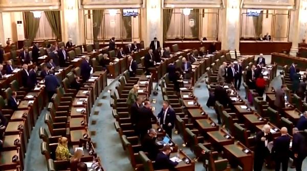 Moțiunea împotriva lui Florin Cîțu a TRECUT