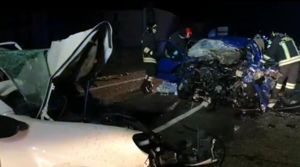 Tragedie în Italia. Două românce, mamă și fiică, au murit azi-noapte într-un grav accident rutier