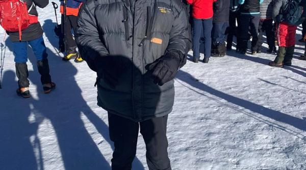 Povestea emoţionantă a primului alpinist nevăzător din România care a escaladat vârful Kilimanjaro