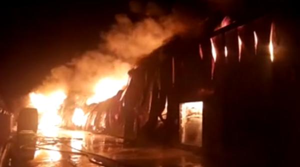 Incendiu puternic în Afumați. Mesaj RO-ALERT pentru cetățenii Capitalei