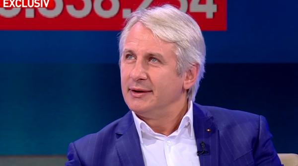 Teodorovici, gânduri de final de an: "Îmi doresc să încetăm să mai trăim în lumea aceasta"