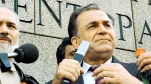 Ion Iliescu, reacție după desființarea Institutului Revoluției: „O porcărie inadmisibilă. Oameni care n-au trăit Revoluția și nu-nțeleg“