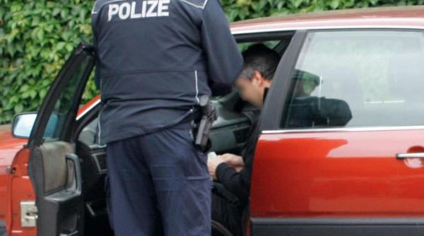 Românul care a speriat Austria, adus în România. A bătut și violat mai multe femei pentru mărunțiș