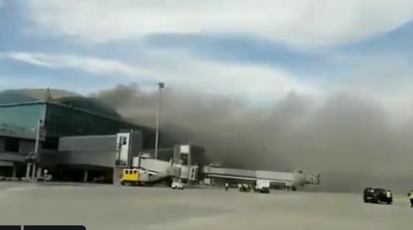Aeroportul din Alicante, evacuat din cauza unui incendiu 