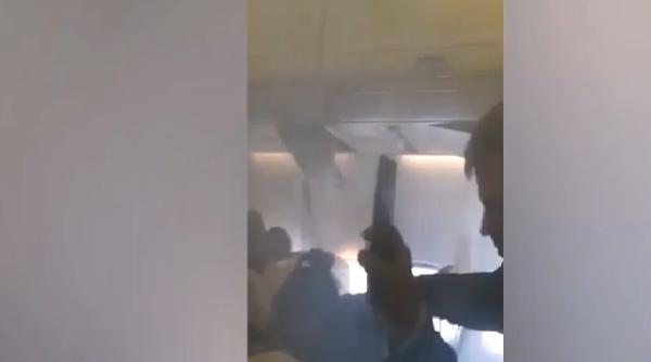 Reacția Ryanair după ce într-un avion care zbura spre Londra a început să iasă fum