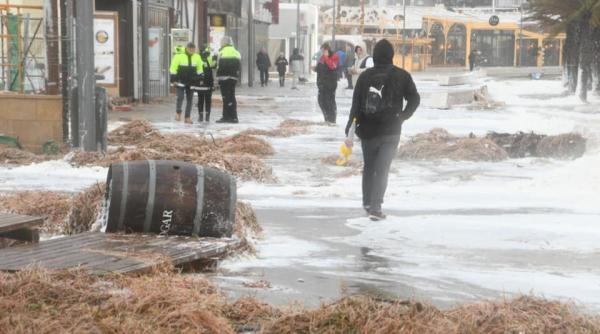 Bilanțul furtunii Gloria, care a lovit Spania și Franța, a ajuns la 13 morți și 4 dispăruți
