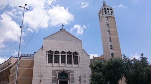 Italia. Haos într-o biserică din Roma: Un român beat s-a urcat pe masă și a început să înjure enoriașii