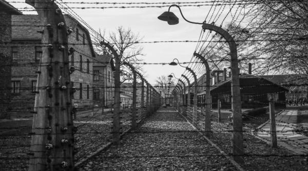 Vlad Nistor: Auschwitz, unul dintre locurile cele mai sinistre pe care istoria omenirii le-a cunoscut!