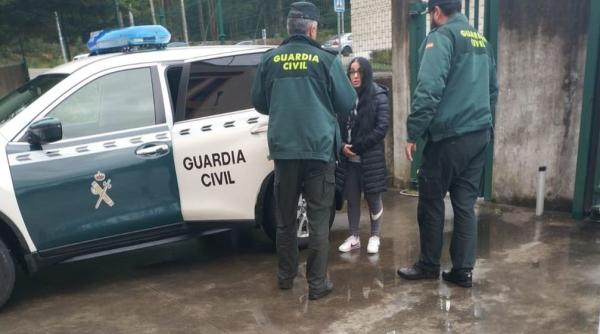 Spania. O româncă a lăsat un bătrân fără 1250 euro folosindu-se de o BRICHETĂ