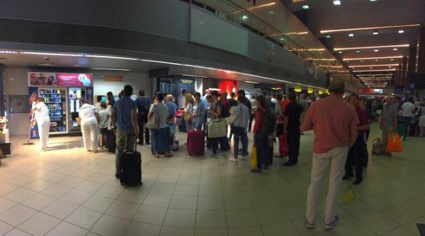 România se depopulează în fiecare secundă. În afara românilor plecați, sporul natural scade dramatic