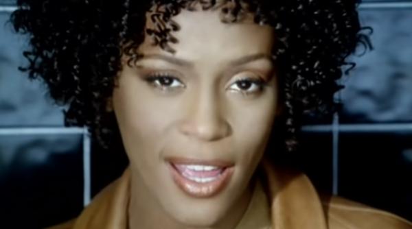 Autopsia cântăreței Whitney Houston, în presă la opt ani de la moarte. Detalii șocante