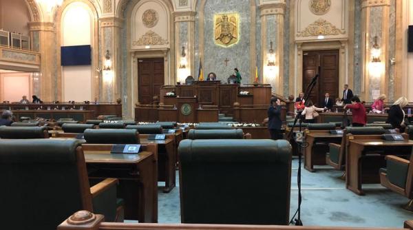 Senatorul Emanoil Savin a anunţat că trece la grupul parlamentar al PSD  