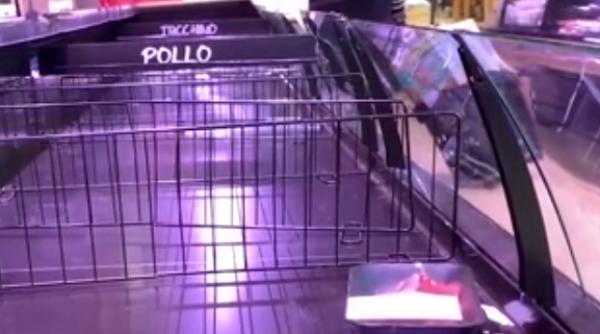 Coronavirus Italia: Românii au filmat rafturile GOALE din supermaketuri  - FOTO/VIDEO