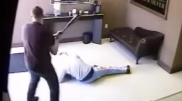 Belgia: Muncitori români exploatați de patroni, amenințați cu arma și bătuți crunt. Îi țineau în condiții inumane 