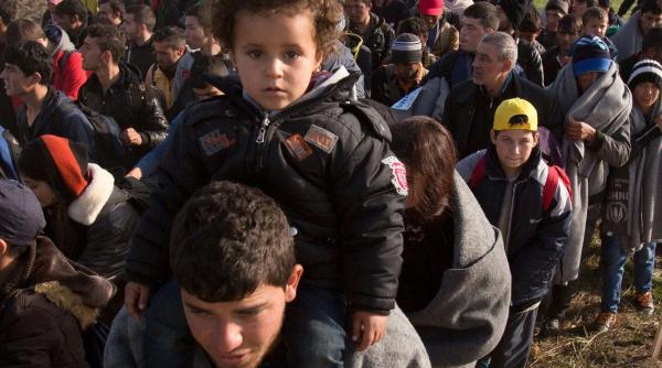 Turcia. Peste 76.000 de migranţi au intrat în UE. Controale sporite la graniţa cu Grecia şi Bulgaria