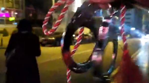 Marian Ceaușescu a alergat-o pe Ecaterina Andronescu cu cătușele-mărțișor