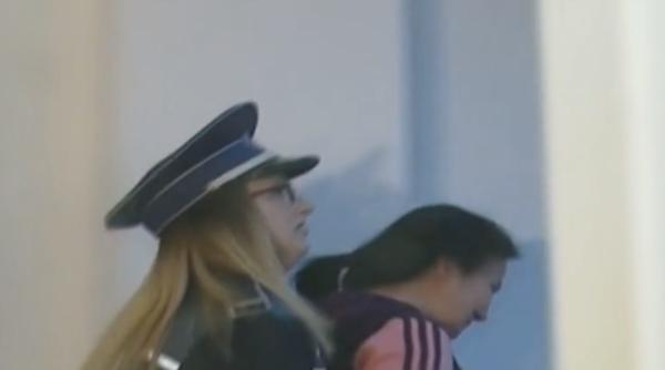 DNA, prima reacție după imaginile cu Sorina Pintea dusă în cătușe la medic