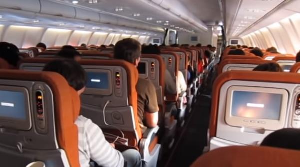 Ce se întâmplă cu românii care vin cu avionul din Italia