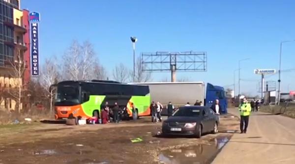 Români din Italia, abandonați. Șoferul autocarului a refuzat să mai conducă de teama coronavirusului