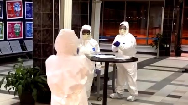 Consilier local român, suspect de coronavirus, a fugit în Franţa cu avionul