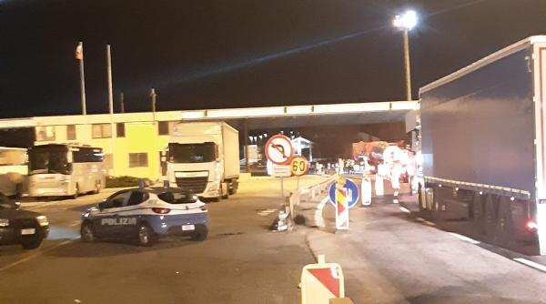 Austriecii, JIGNIRE pentru românii de la granițe: "Cerșetorii pleacă în concediu"