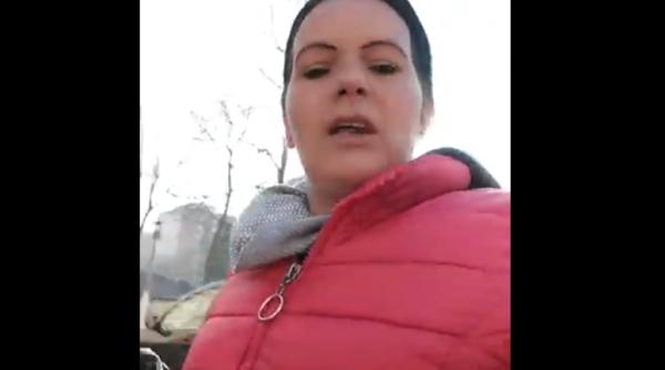 Asistaţii social din România,scoşi la curăţenie: "Ne bagă la gunoi! E normal? Să ne scutească!"