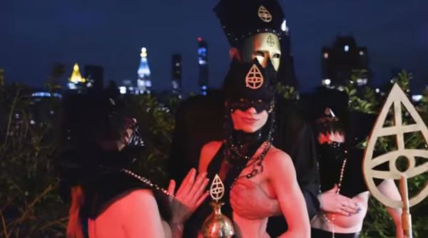 Spania. Orgie în vremea coronavirusului: I-au invitat la petrecere și pe polițiștii chemați să le întrerupă dezmățul