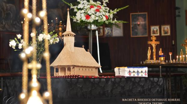 Ora de religie, difuzată la Trinitas TV