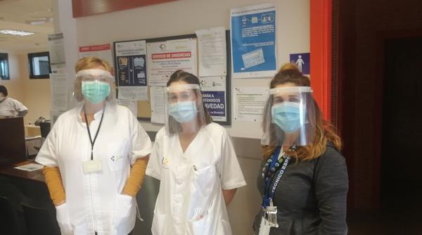 Spania. Doi români îi ajută pe medici după ce și-au văzut afacerea închisă de epidemie