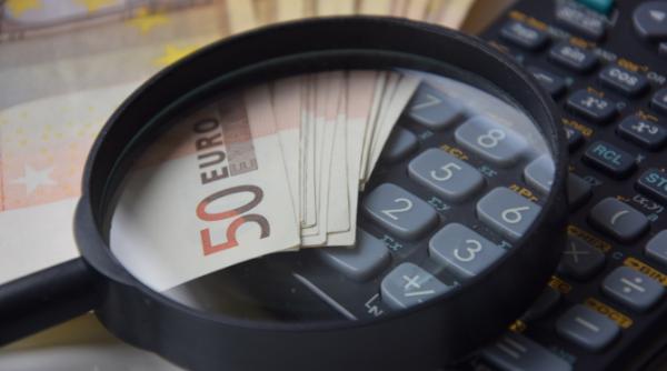 BONUS de 100 de euro pentru muncitorii din Italia. Anunț oficial