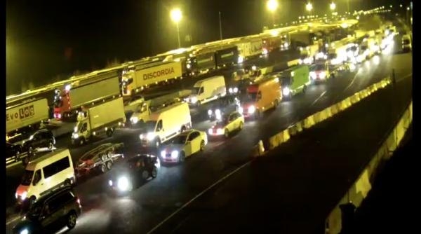 MAI: Traficul prin PTF Nădlac 2, deschis numai pentru camioane. PTF Nădlac 2 - pentru autoturisme