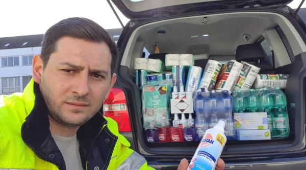 Un român bate parcările din Germania și duce șoferilor de TIR dezinfectant și mânuși