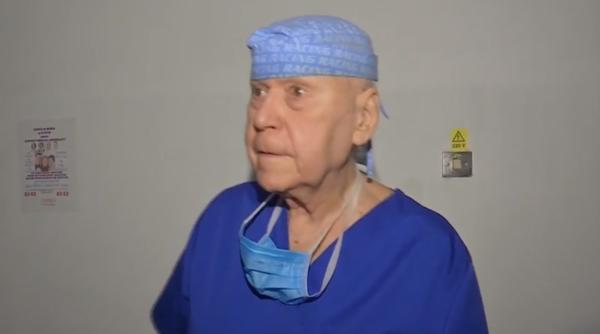 Medic român ATI, la 80 de ani: „Cum să-ţi fie teamă de o boală? Pentru asta ai învăţat, să o combaţi”