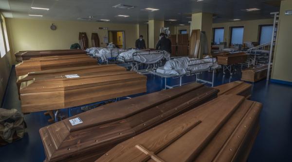 Previziunile specialiștilor: care va fi prima zi fără decese provocate de COVID în România