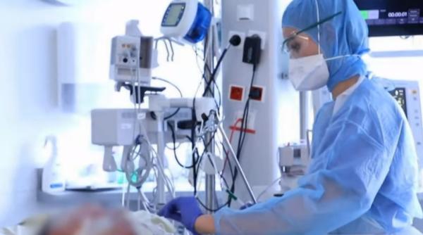 Franța: 1.6 milioane de persoane, infectate cu COVID 19, susține sindicatul medicilor