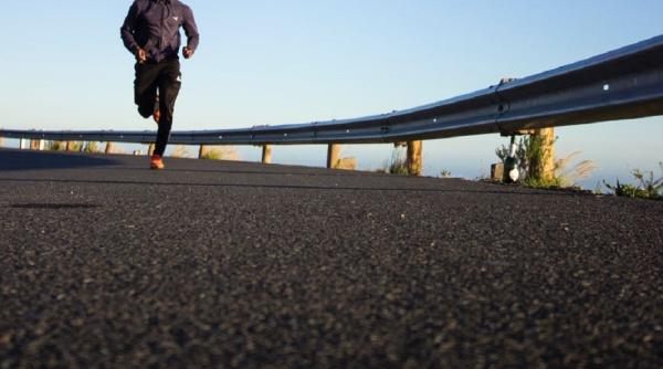 Paris. Autorităţile au interzis exerciţiile fizice în aer liber 