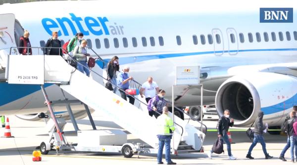 Germania. Muncitorii români, așteptați de patroni la aeroport ca niște salvatori - VIDEO