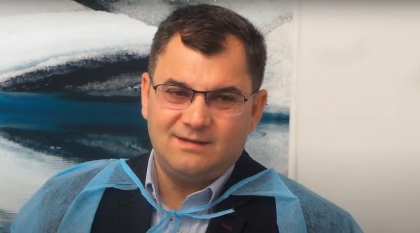 Directorul spitalului Judeţean Vrancea acuză prefectul de hărţuire dupăc e a fost obligat să se interneze. Este confirmat cu COVID-19