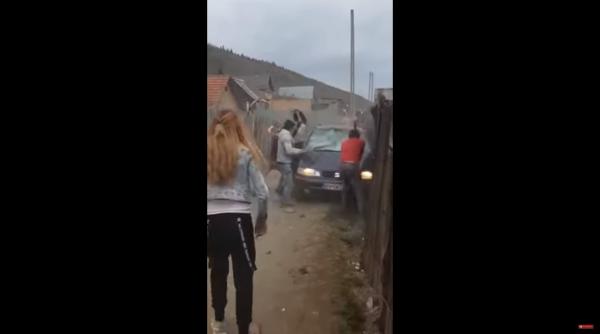 Bătaie violentă la Săcele. Răsturnare de situație. Ce spune poliția